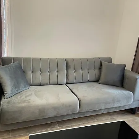 Lejlighed Cozy In With Parking Varna